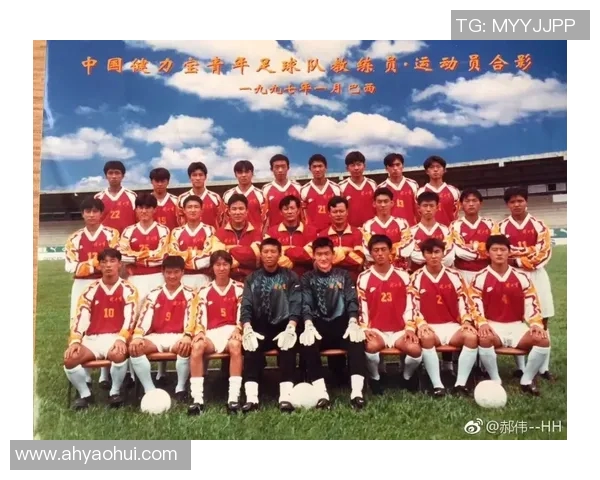 足球明星迎来20岁生日庆典球迷共庆青春岁月与辉煌未来